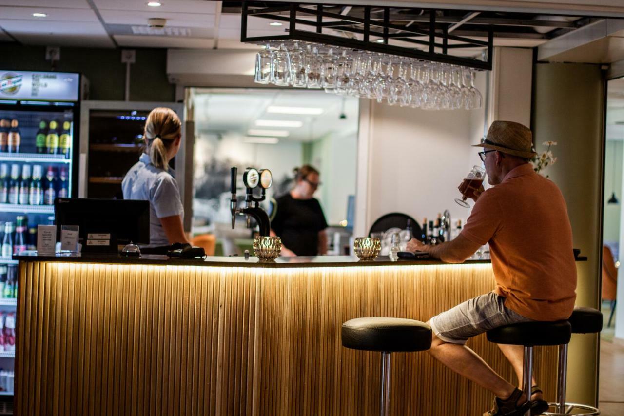 Hotel Hehrne Koek & Konferens Vänersborg Kültér fotó